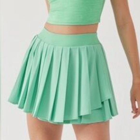 Outdoor Voices Dresses & Skirts - Outdoor Voices Pleated Tennis Skort